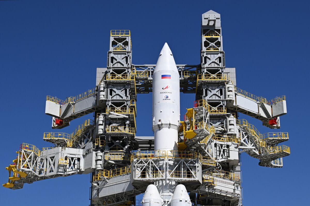 Пуск тяжелой ракеты-носителя "Ангара-А5" перенесли на 10 апреля