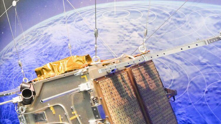 "Starlink на минималках". В России хотят запустить 50 спутников для разведки в 100 километрах от фронта