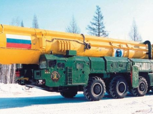 Конверсионная ракета-носитель легкого класса "Старт-1М", создаваемая в Московском институте теплотехники на базе межконтинентальной баллистической ракеты "Тополь-М", будет способна выводить на низкую околоземную орбиту полезную нагрузку массой до 500 кг.