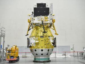 Китайский космический зонд "Чанъэ-6" успешно вышел на окололунную орбиту