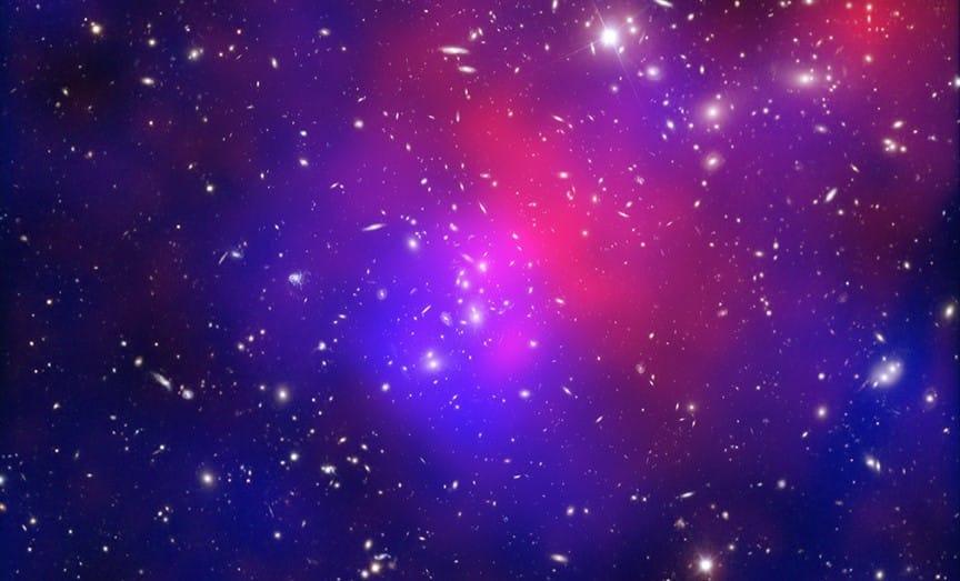 Пульсары могут подсветить темную материю