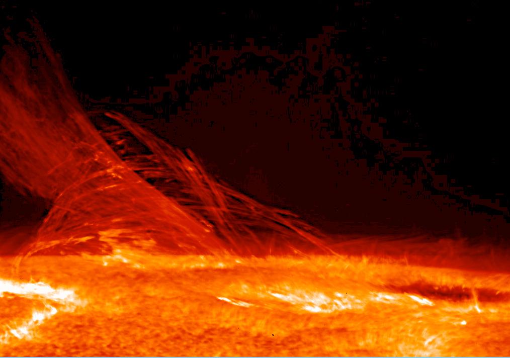 Ученый предупредил о вспышках высшего балла на Солнце